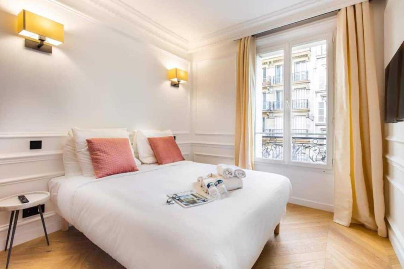 Appartamento Newly Rebuilt By Architect - Center Of Parigi Esterno foto