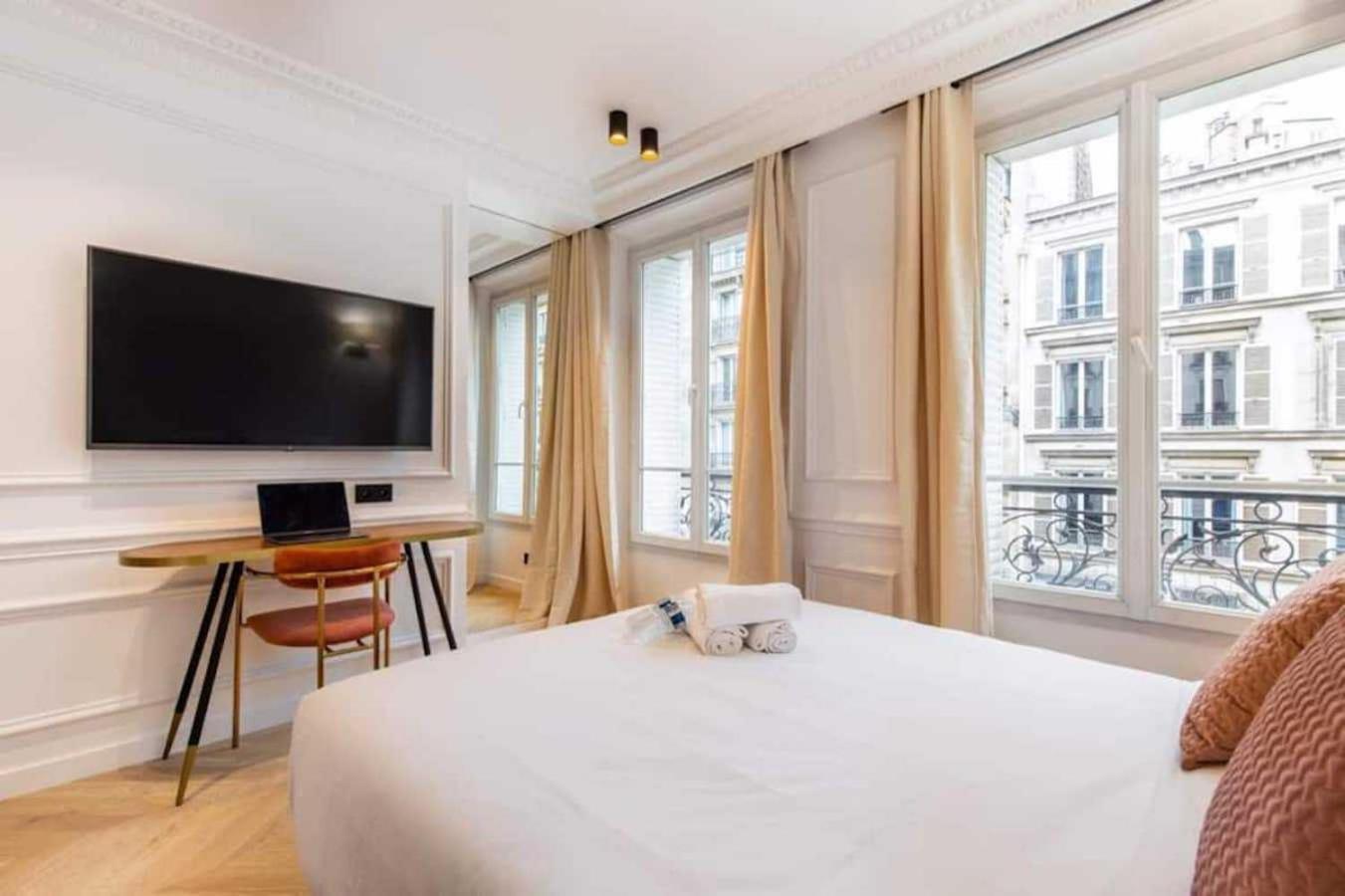 Appartamento Newly Rebuilt By Architect - Center Of Parigi Esterno foto
